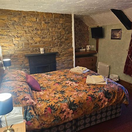 קלובלי The West Country Inn מראה חיצוני תמונה