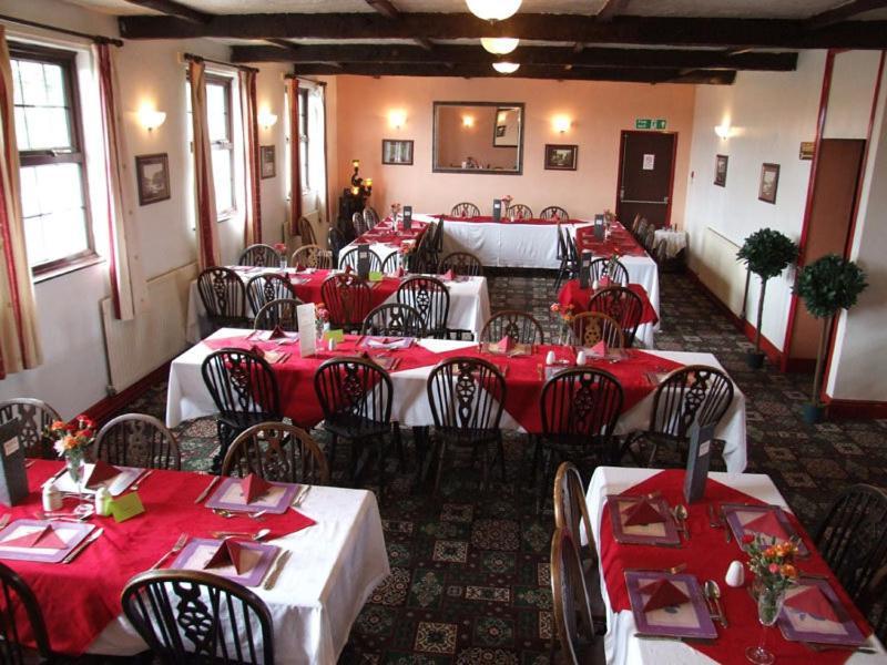 קלובלי The West Country Inn מראה חיצוני תמונה