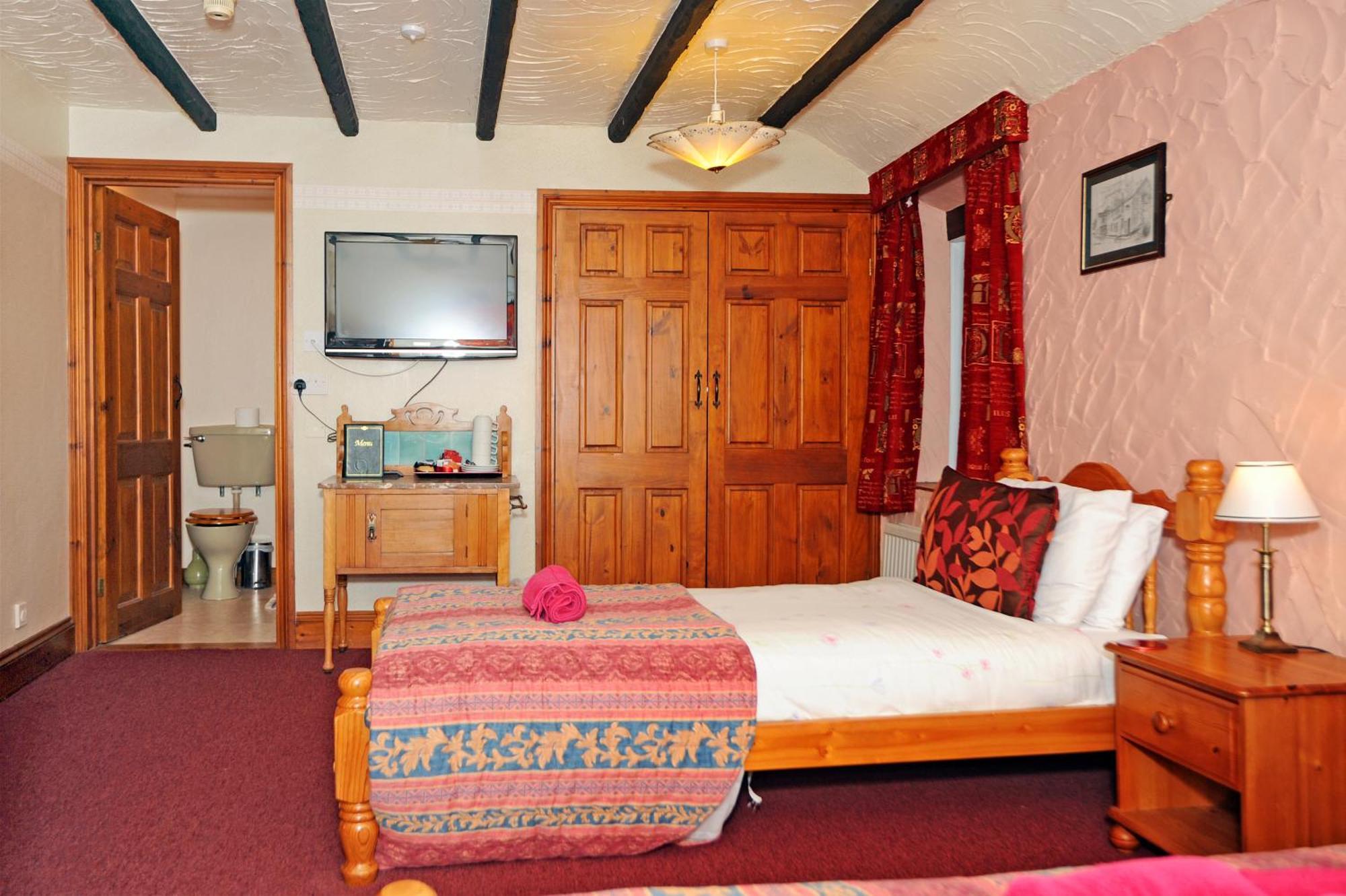 קלובלי The West Country Inn מראה חיצוני תמונה