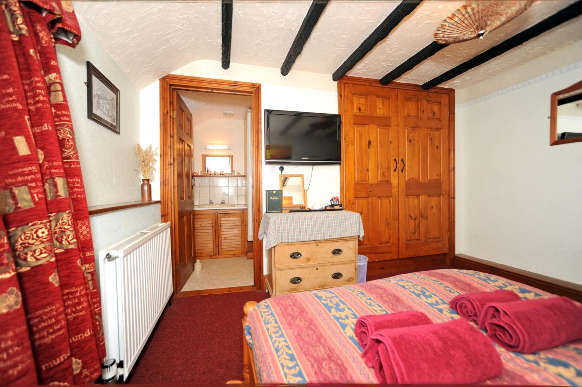 קלובלי The West Country Inn מראה חיצוני תמונה