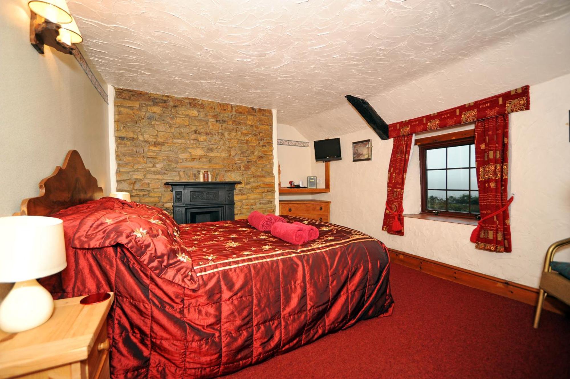 קלובלי The West Country Inn מראה חיצוני תמונה