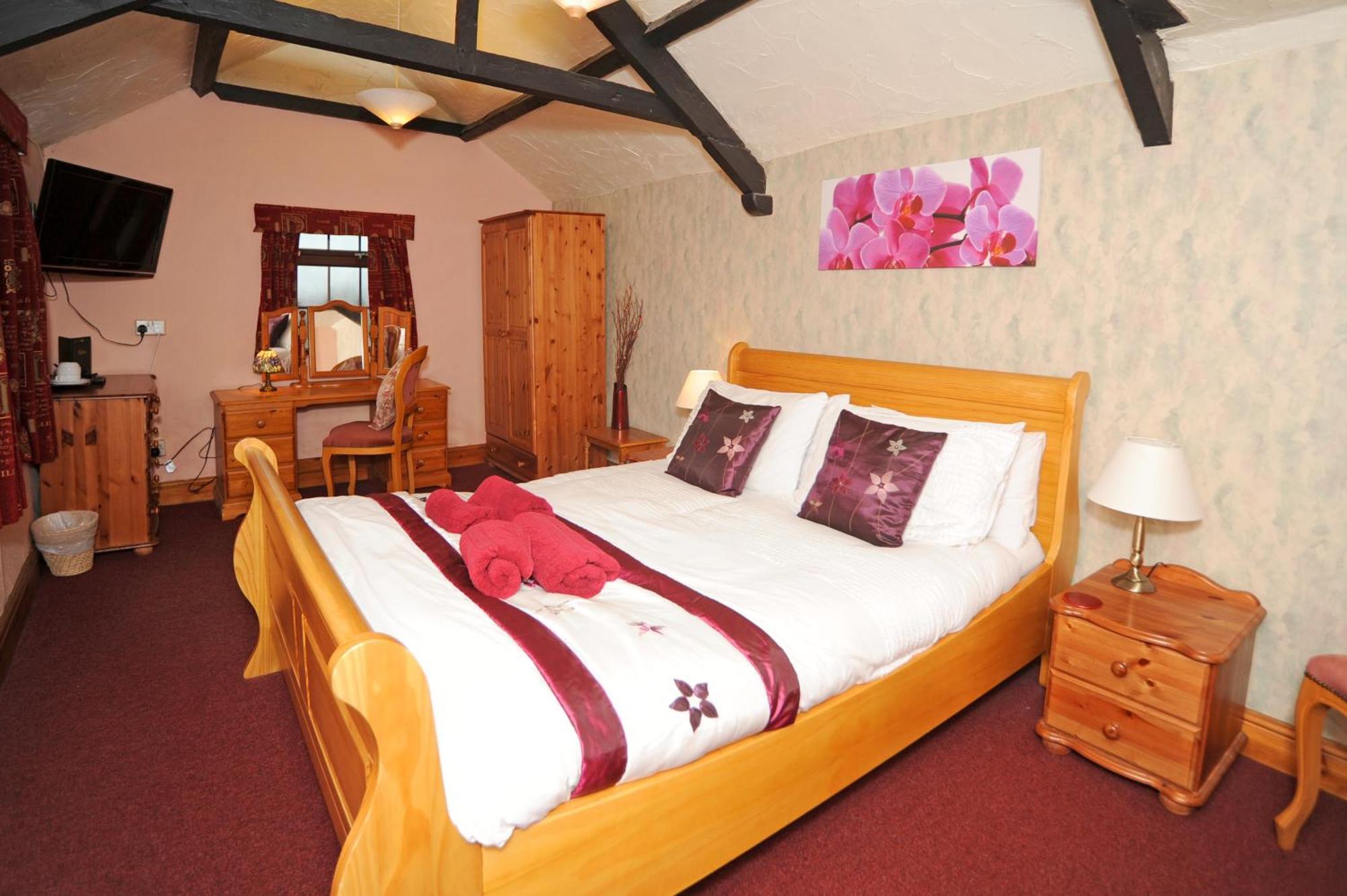 קלובלי The West Country Inn מראה חיצוני תמונה