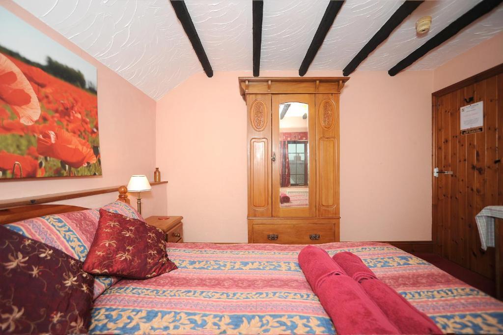 קלובלי The West Country Inn חדר תמונה