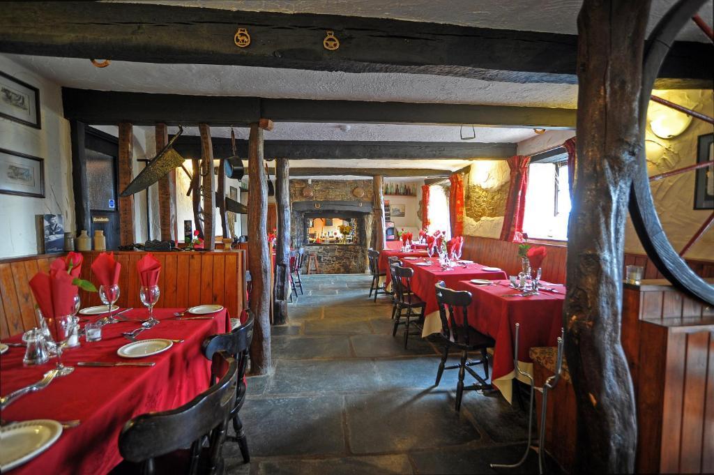 קלובלי The West Country Inn מראה חיצוני תמונה