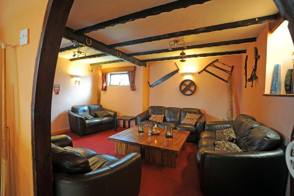 קלובלי The West Country Inn מראה חיצוני תמונה