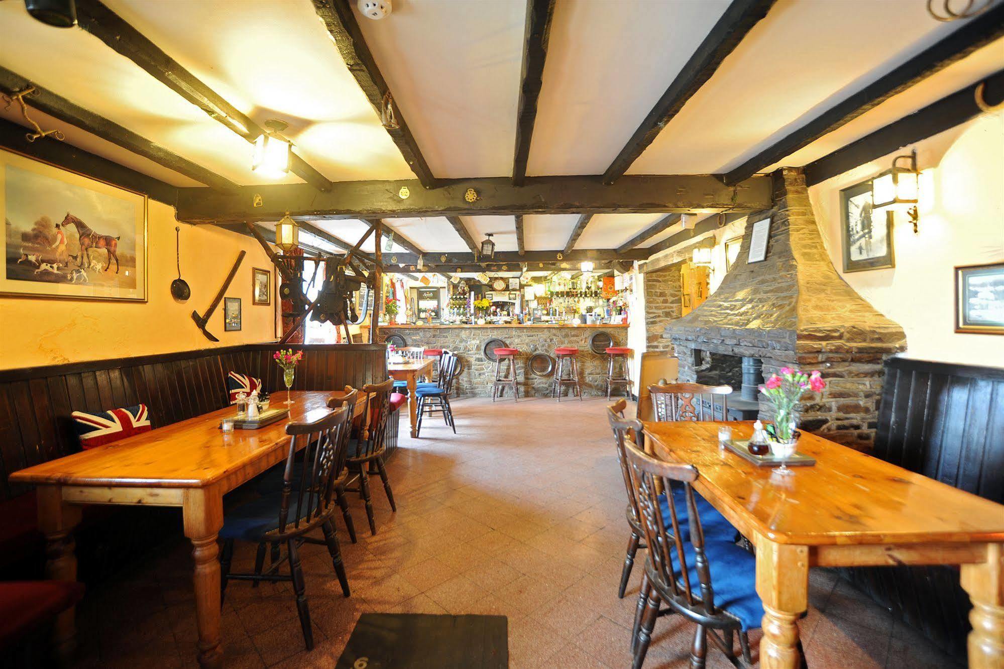 קלובלי The West Country Inn מראה חיצוני תמונה